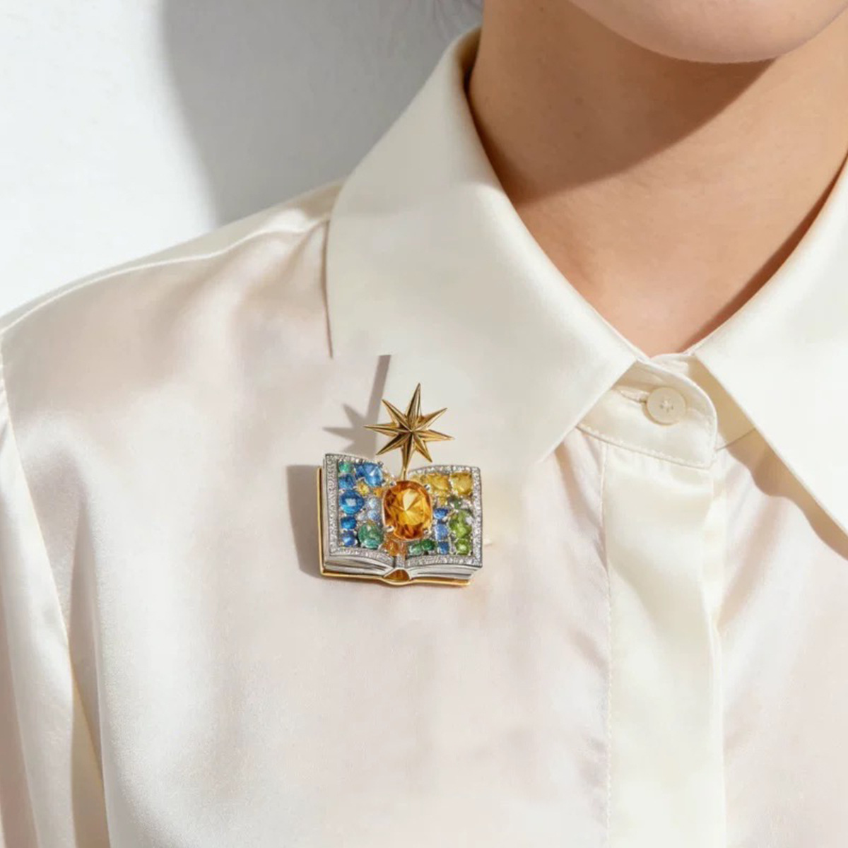 魔法のブック、ラインストーンのブローチ、八芒星のラペルピン、 - Vintage Fashion Coloring Book のレビューと価格