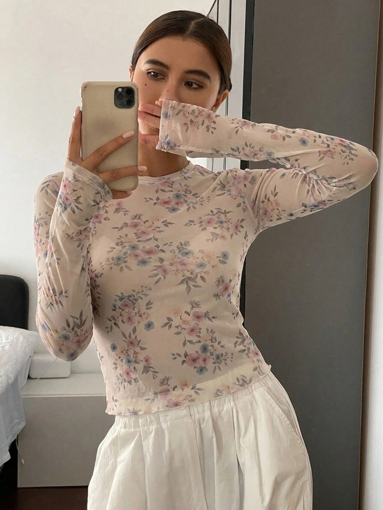 レディース 2026年新作、秋の花柄プリント、メッシュ素材、 - Printed Floral Shirt のレビューと価格