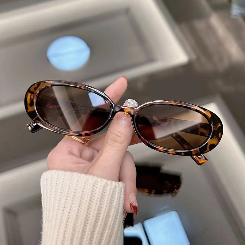 新しいオーバル型ヴィンテージサングラス レディース ファッシ - Vintage Fashion Images のレビューと価格