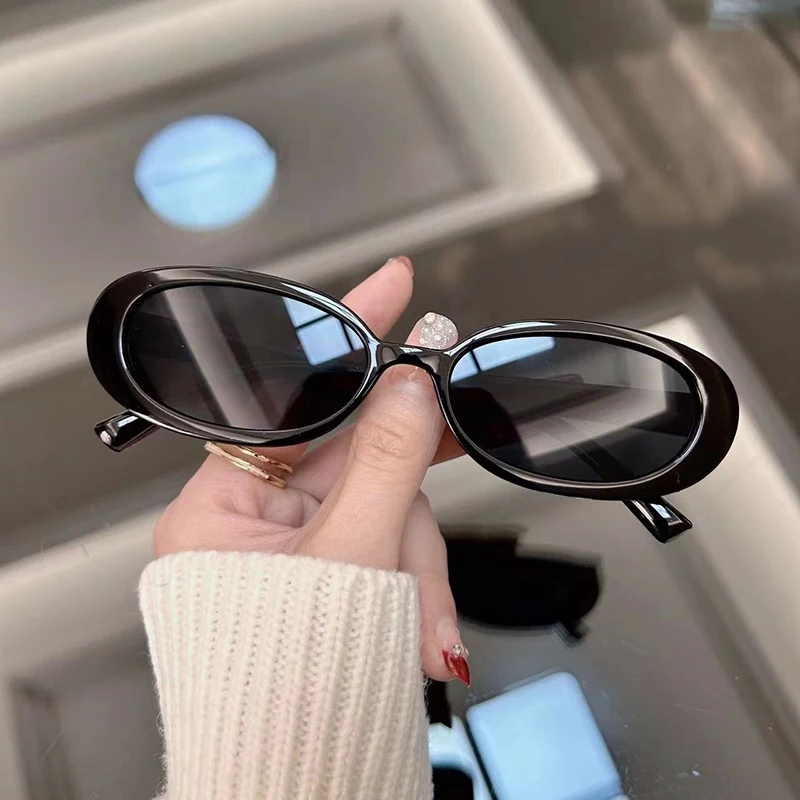 新しいオーバル型ヴィンテージサングラス レディース ファッシ - Vintage Fashion Images のレビューと価格