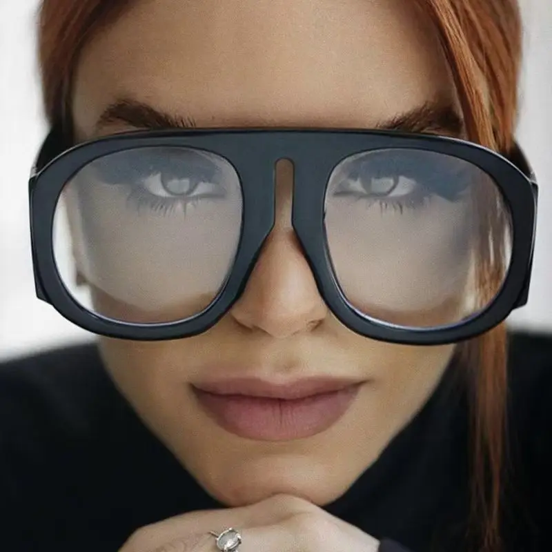 ヴィンテージ風の高級ブランド製サングラス。オーバーサイズのパ - Vintage Fashion Images のレビューと価格